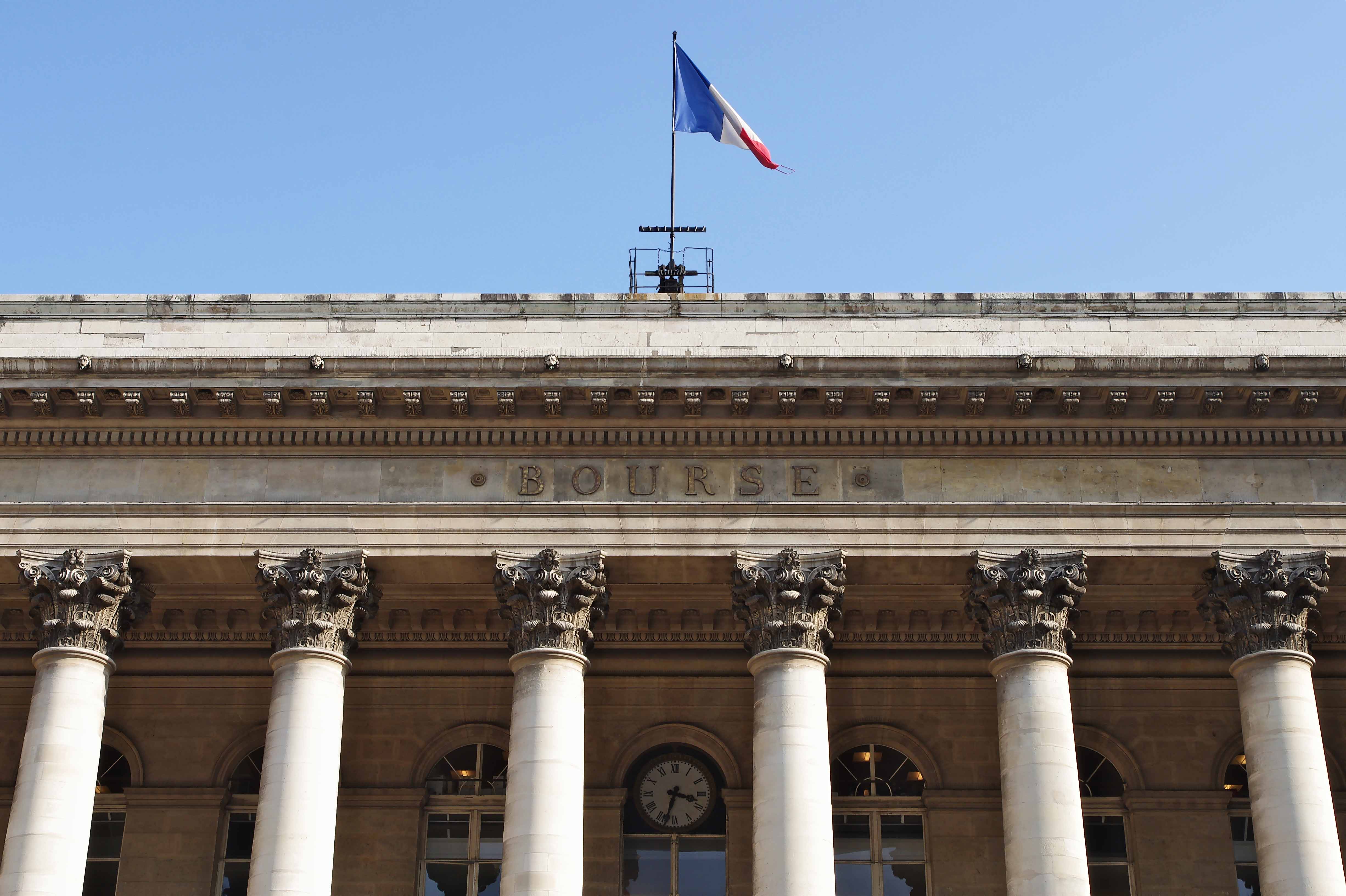 CAC 40 : la Bourse de Paris dans le vert à l'aune d'une semaine très calme