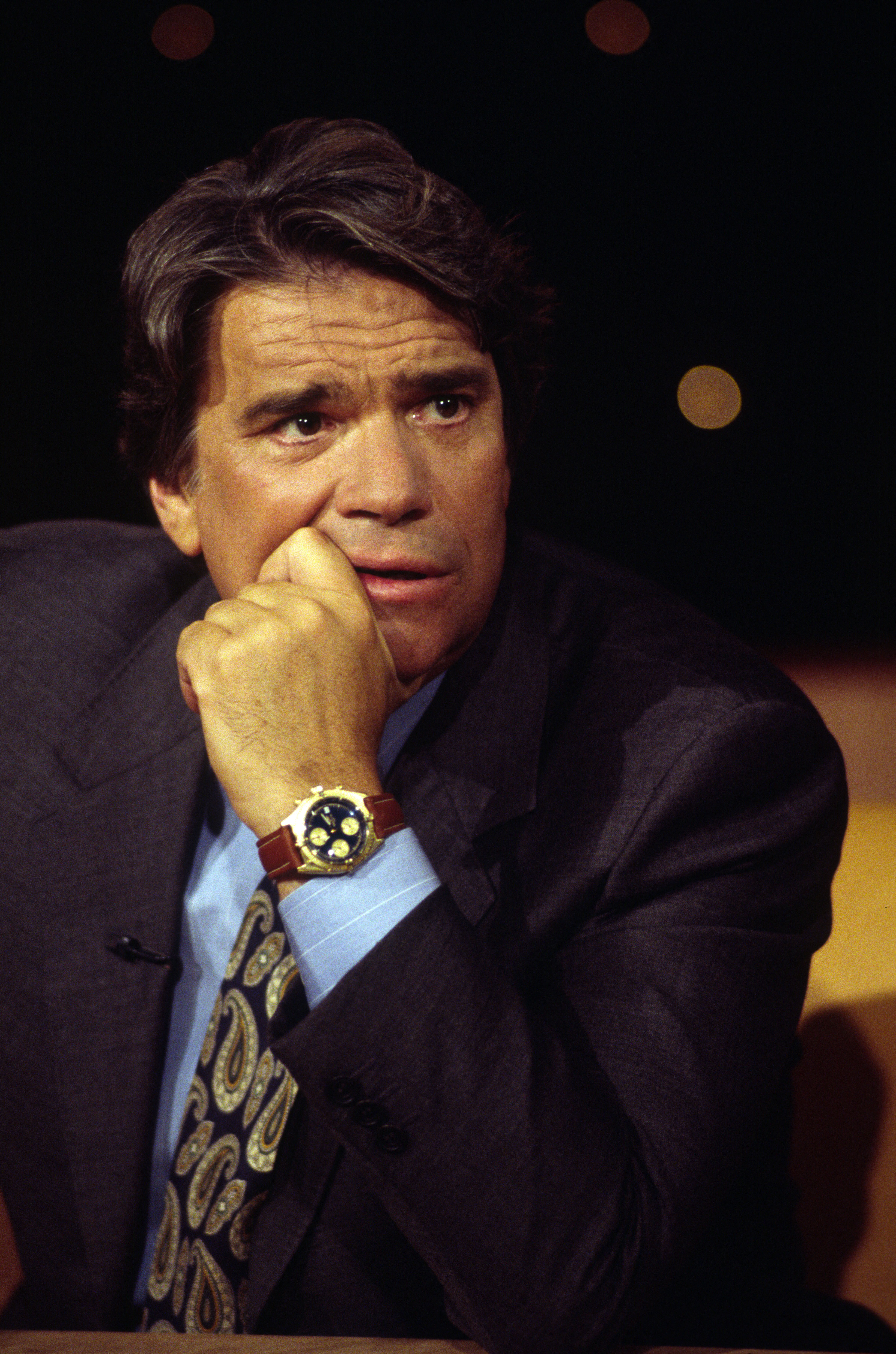 Hommes, femmes mode d'emploi : Bernard Tapie porte une Hublot