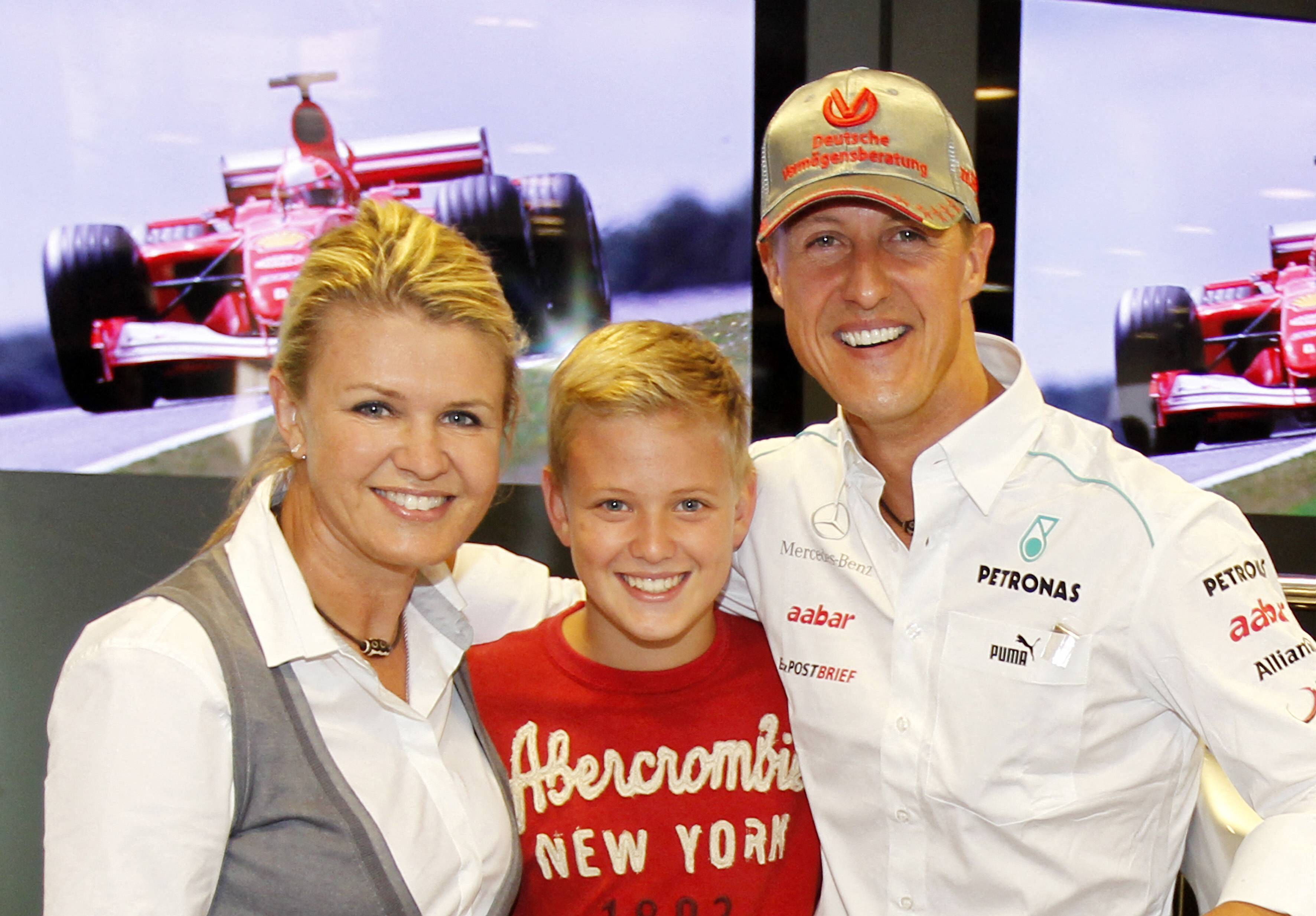 PHOTOS - Michael Schumacher : qui sont les membres de son clan