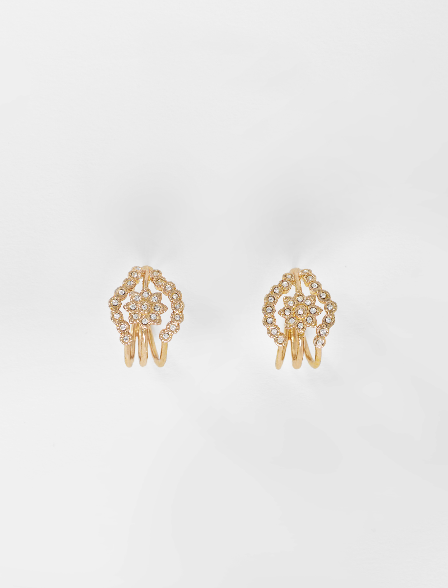 PHOTOS : 30 boucles d'oreilles minimalistes - Gala