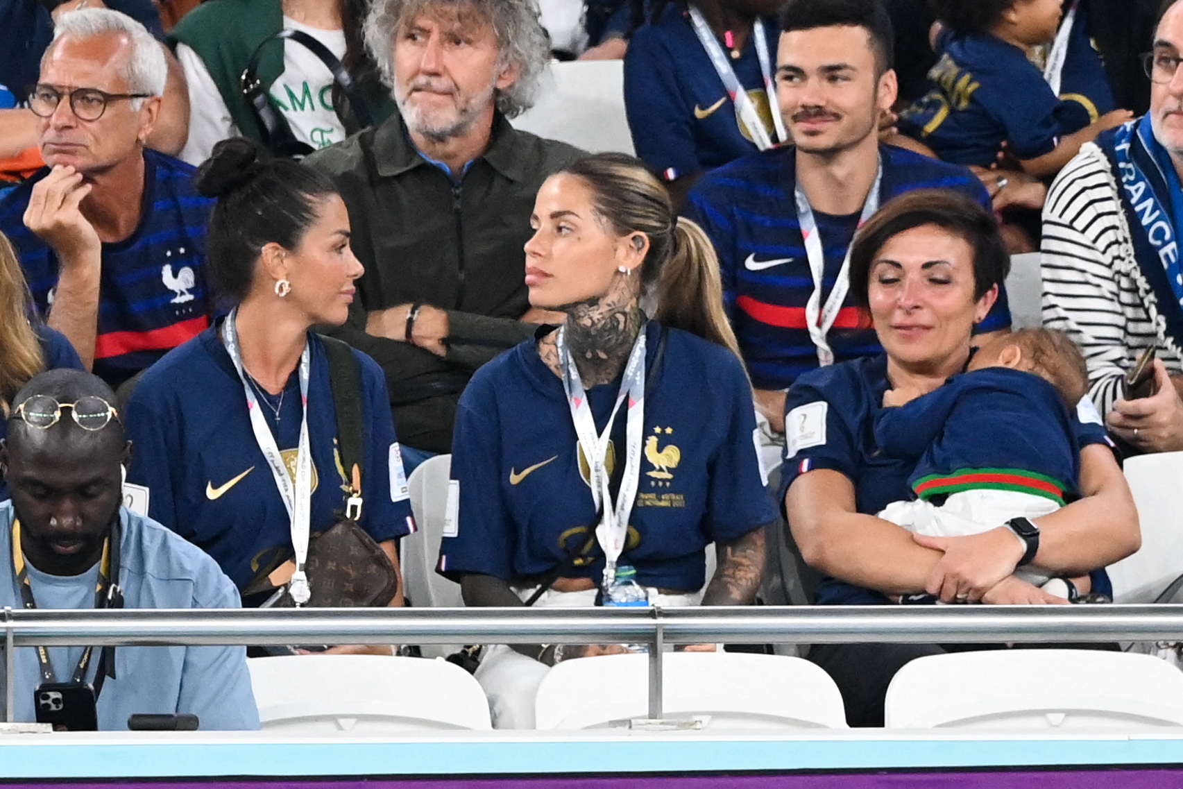 PHOTOS - Coupe du monde 2022 : Les proches des Bleus présents dans les  gradins en soutien - Gala