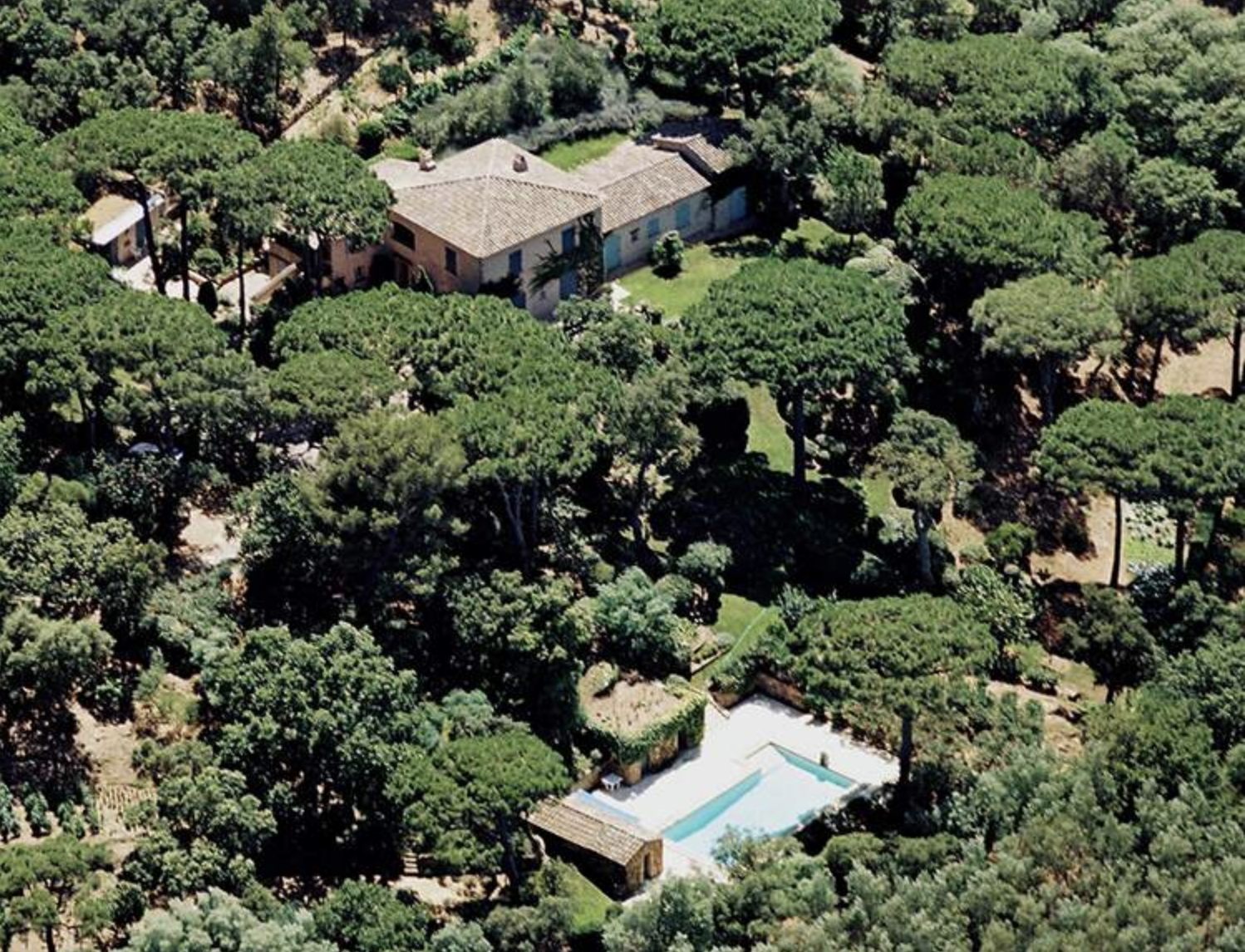 La Maison De Nagui Choque Le Monde Entier 15 incroyables maisons de stars et d'animateurs français - Neonmag.fr