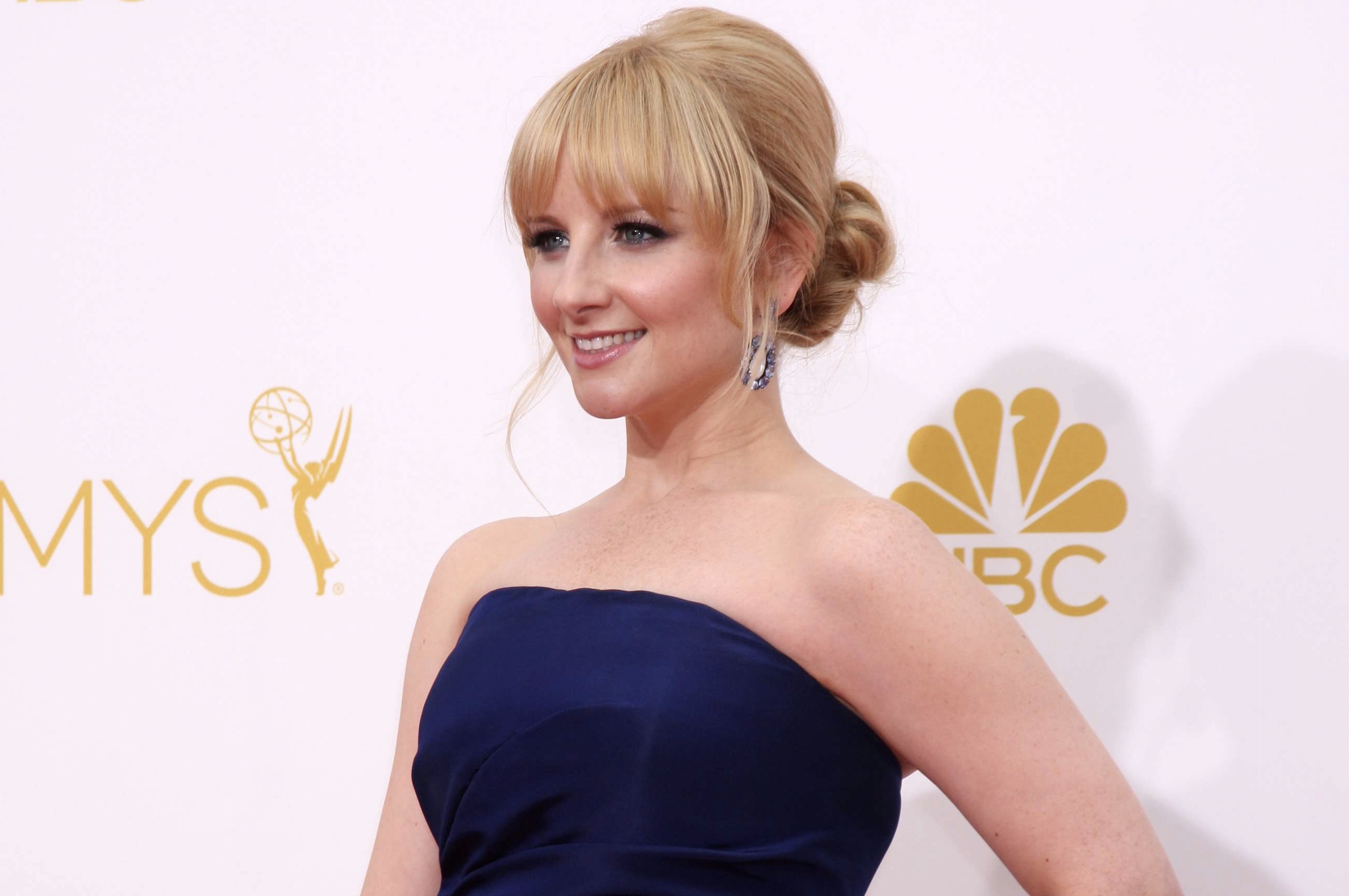 The Big Bang Theory : les plus beaux looks de Melissa Rauch, alias  Bernadette dans la série - Télé 2 Semaines