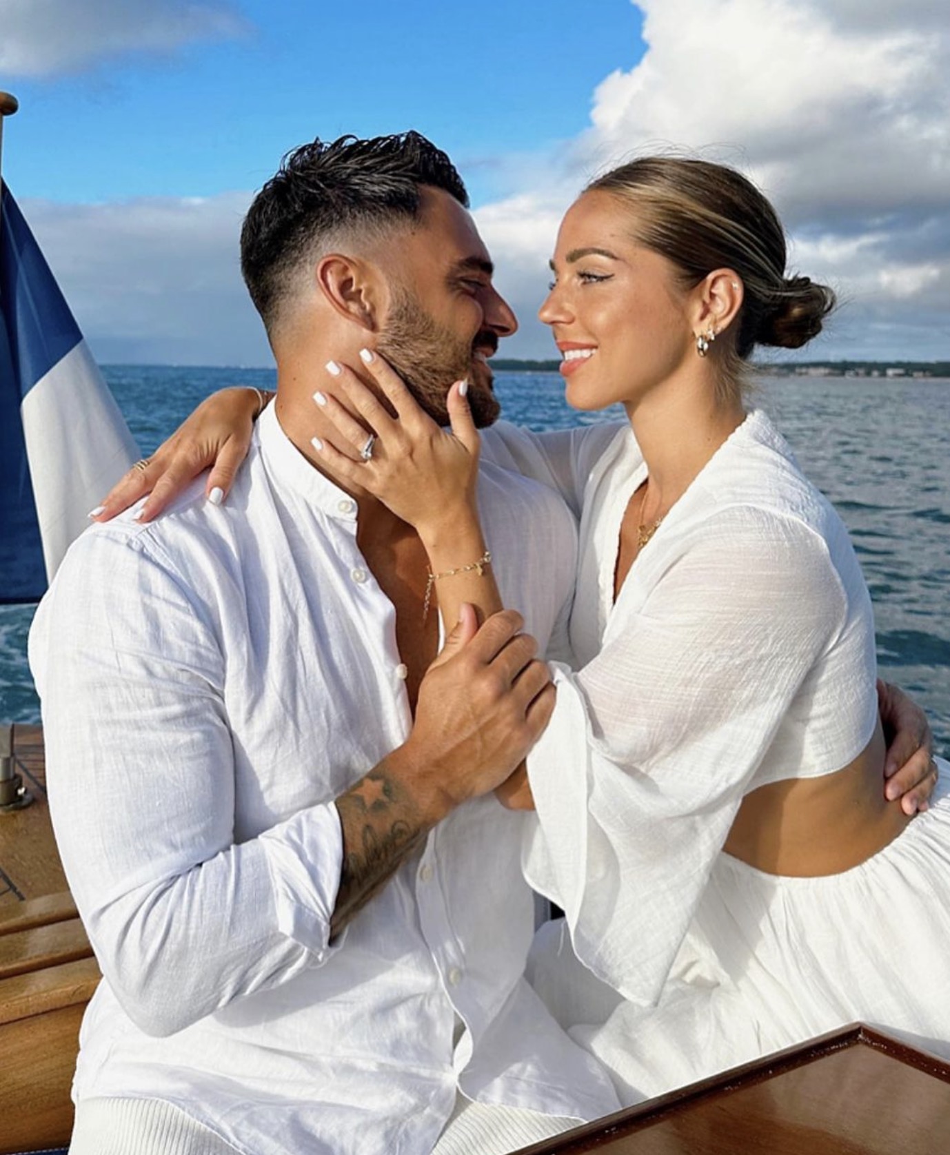 Benji Samat et Maddy Burciaga : les plus belles photos Instagram du couple  - Télé 2 Semaines