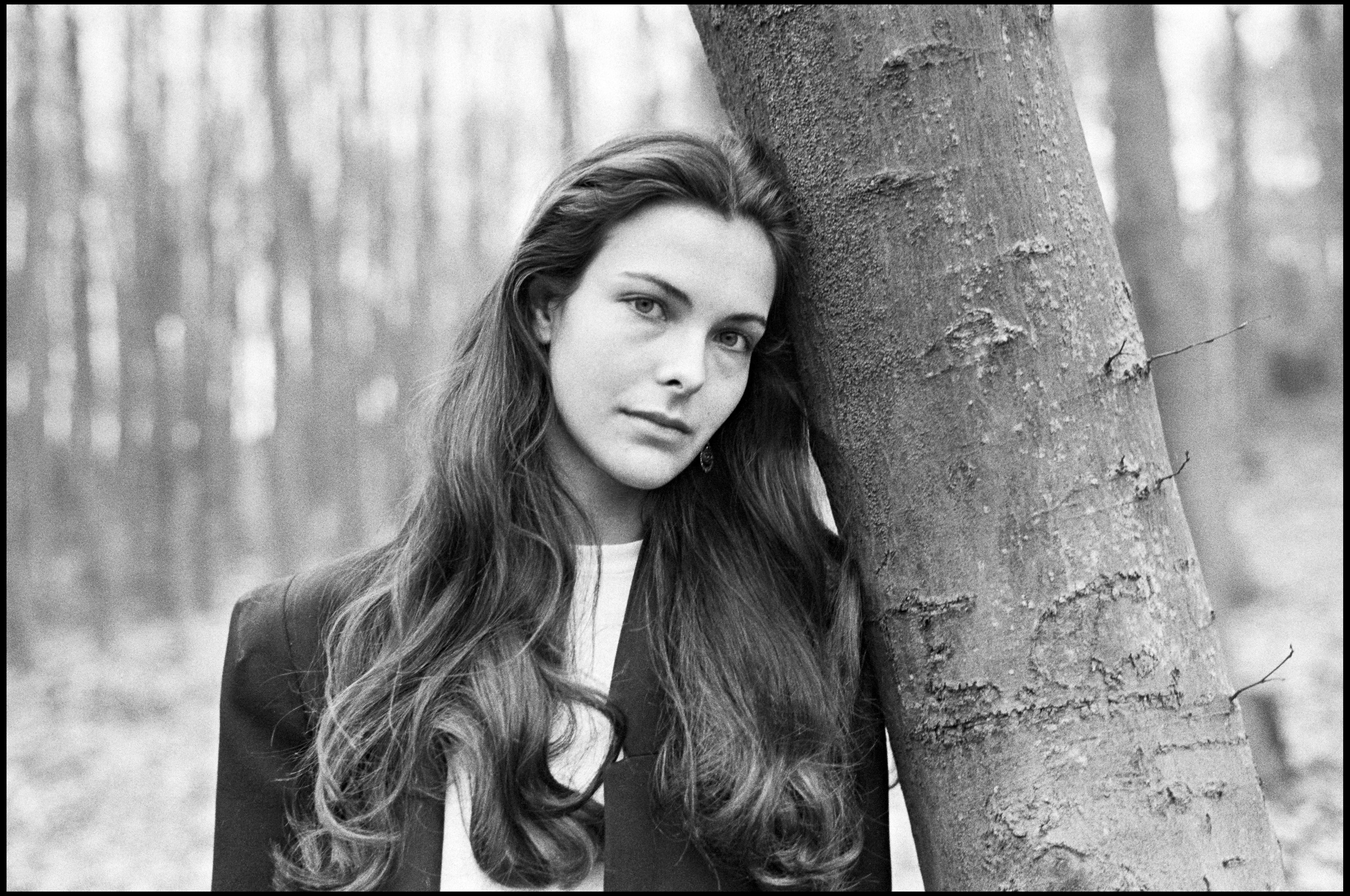 Carole Bouquet d couvrez son volution physique Voici